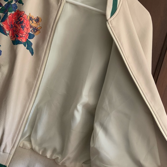 Roolee Japan Vegan Leather Bomber - Picture 7 of 9